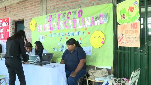Ministra Gelmetti - 2º Campamento Digital Huayra Linux en Pampa Blanca 10 21 15 смотреть онлайн
