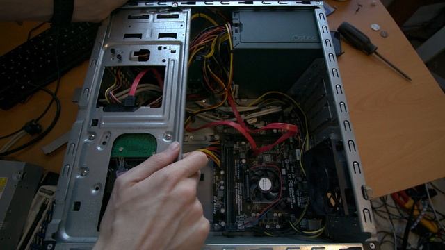 Building a AMD Socket AM1 NAS for 100 Dollars смотреть онлайн