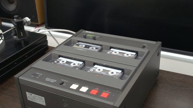 SONY CCP-1310F дубликатор компакт кассет. Япония.