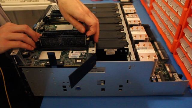 HP DL580 Gen8 - "Upgrading" (?!) from 1.25TB to 1TB RAM смотреть онлайн