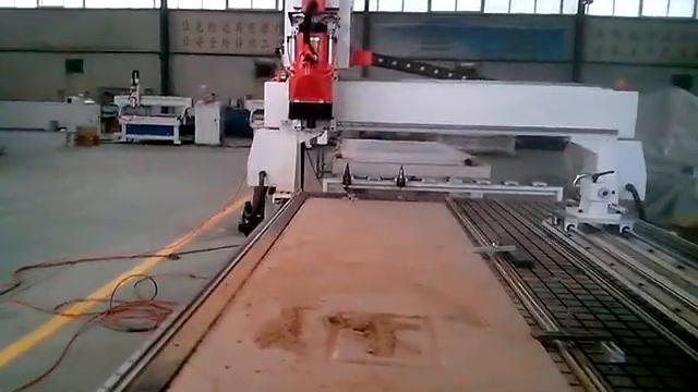 Auto Tool Changing CNC Router working on MDF (including tool setting) смотреть онлайн