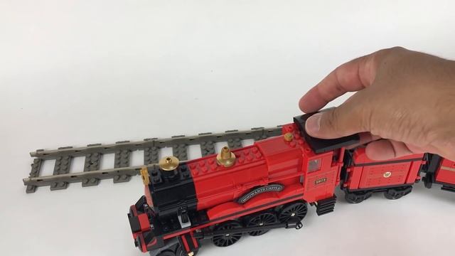 LEGO Harry Potter 75955 - Le Poudlard Express - Le test en Français смотреть онлайн