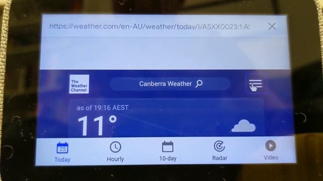 Running DOOM on a Lenovo Smart Clock смотреть онлайн