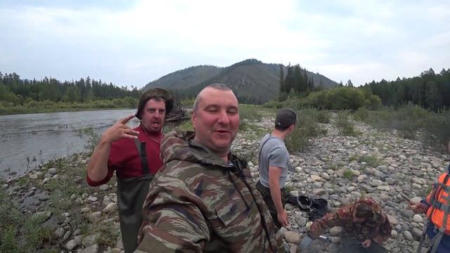 Нормальный походный перекус «греча в банке». Не рецепт! Прикол! смотреть онлайн