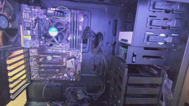 10TB UNRAID Server Build смотреть онлайн