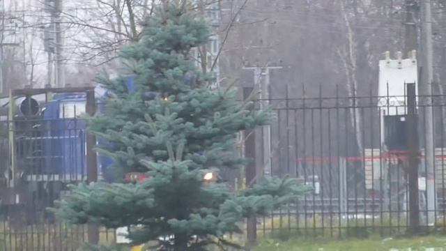 [90х] Тепловоз ТГМ4Б - 1038 с грузовым поездом смотреть онлайн
