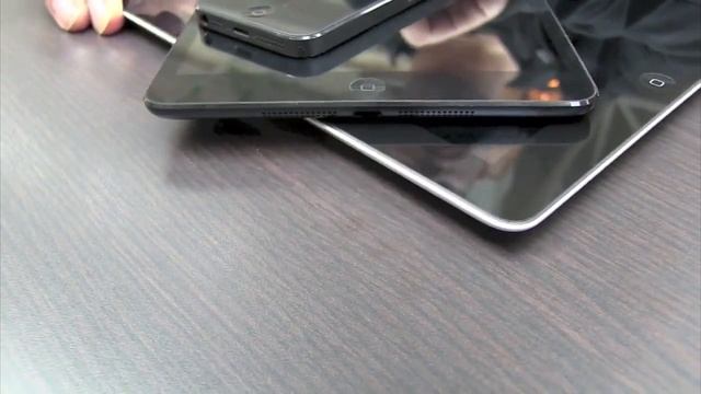 Monday Brief: Four reviews, FIPS Security Certification for BB10, and more! смотреть онлайн