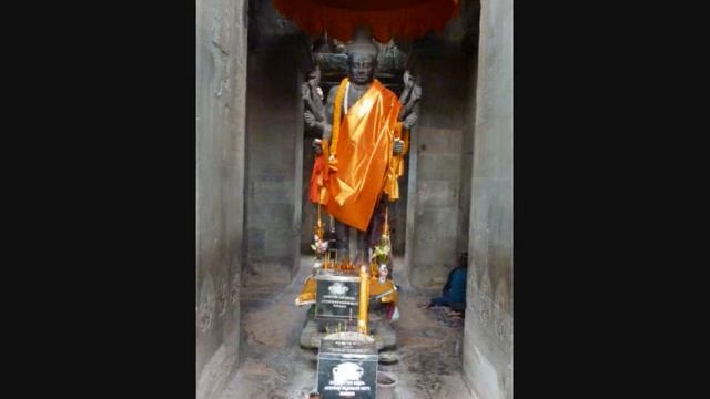 VOYAGER смотреть онлайн