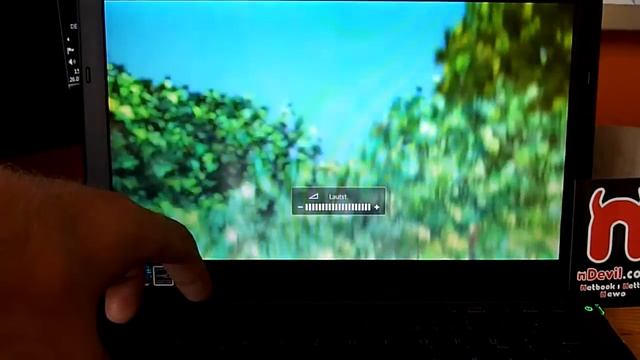 Sony Vaio X1 Multimedia Test смотреть онлайн