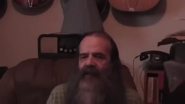 Red Hat Drama Keeps Getting Better and Better смотреть онлайн
