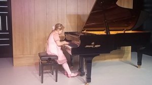 П. Чайковский "Зимнее утро"  Ильиных Кира Владимировна, 10 лет.