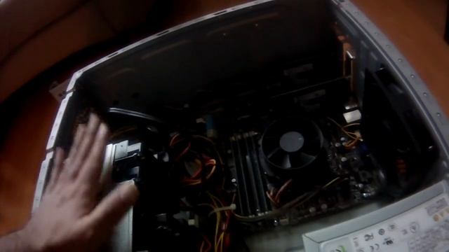 Hypervisor Esxi 5.5 (Router, FreeNAS y Webserver) смотреть онлайн
