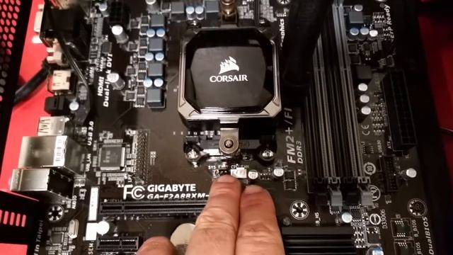 I built myself an HTPC смотреть онлайн