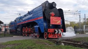 маневровая работа паровоза П36-0027 в депо Подмосковная