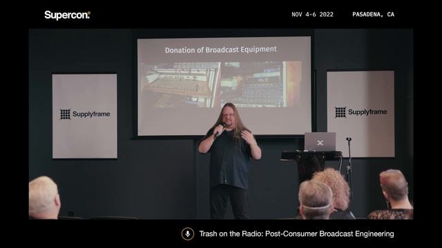 Supercon 2022: Sam Mulvey Shows You How to FM Radio смотреть онлайн