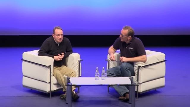 Linus Torvalds Interviewed on Stage at LinuxCon + CloudOpen Europe 2013 смотреть онлайн