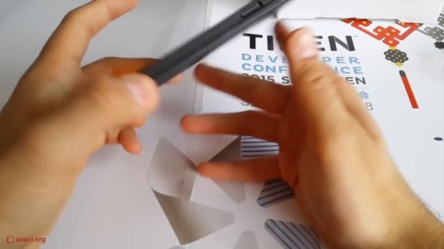 Tizen TM1 - Samsung Developer Device With Tizen 2.4 Beta