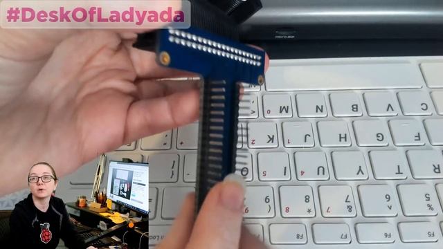 Raspberry Pi 400 - a complete personal computer, built into a compact keyboard смотреть онлайн