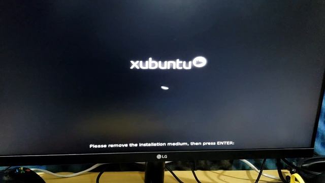 Dell Optiplex 9020 con Xubuntu 21.04 Distro Linux ligera смотреть онлайн