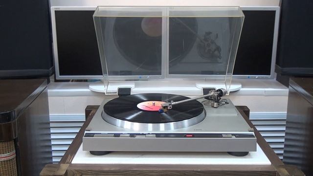 TRIO KP-7X ￥49,800(1981年発売) виниловый проигрыватель, автомат. Япония. смотреть онлайн