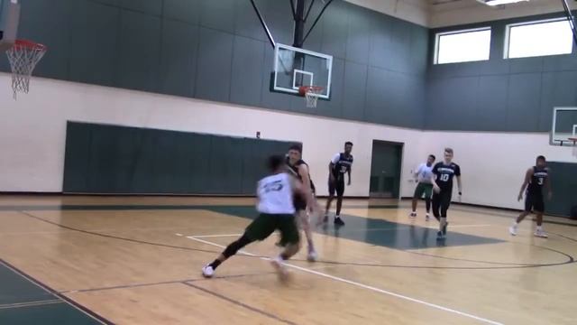 Tampa Guard Jonathan Simmons C/O 2017 Taag Academy Highlights смотреть онлайн