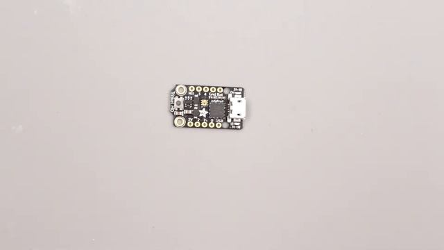 Adafruit Trinked M0 - tiny but powerful смотреть онлайн