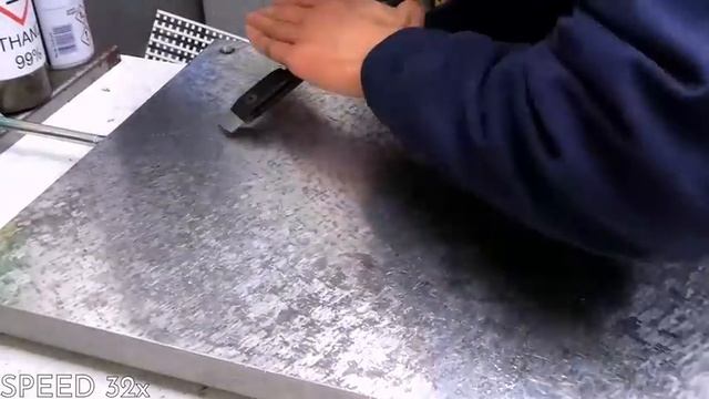 Hand Scraping A Surface Plate To Sub 5 Micron _ A - Grade Flatness.mp4