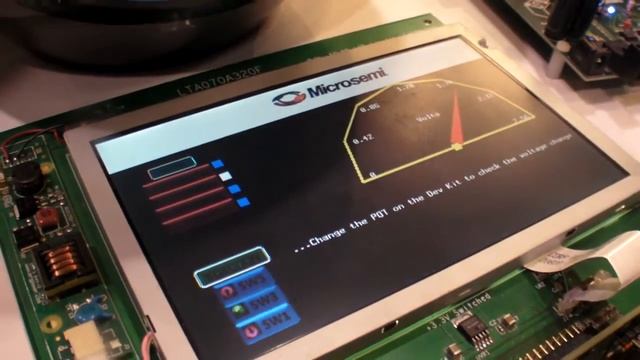 Microsemi Smart Fusion Custumizable SoC смотреть онлайн