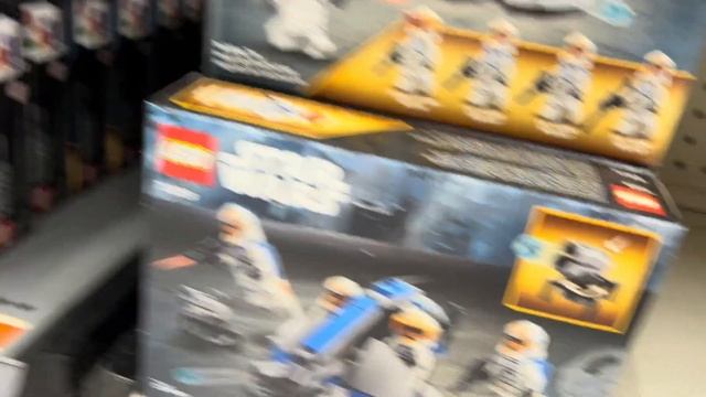 Walmart LEGO Star Wars “Haul” and Review! Clone Army Additions. Set #75372 смотреть онлайн