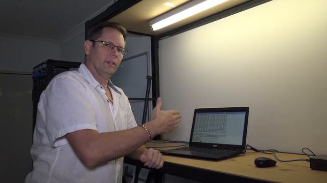 Connecting Two Network Hosts смотреть онлайн