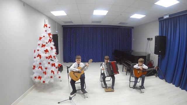 Л. Бекман «Елочка» смотреть онлайн