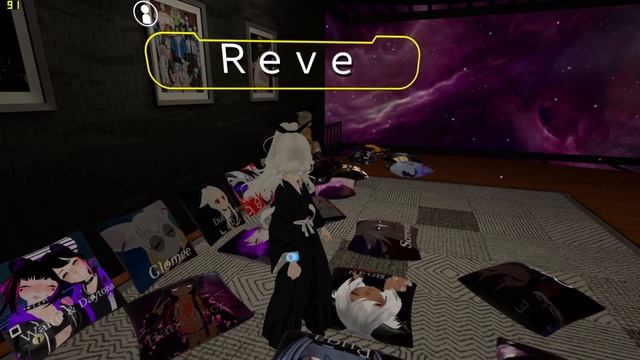 Dragora annoys all his friends - VRchat смотреть онлайн