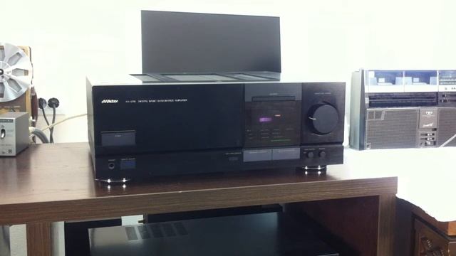 VICTOR AX-Z911 \89,800(1988年頃) смотреть онлайн
