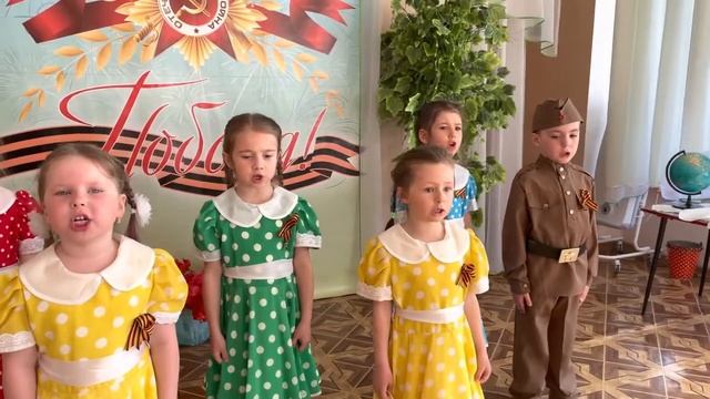 ДС 21 Кораблик Песня о Маленьком трубаче