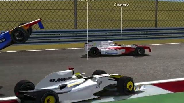 rFactor IOS League F1 China Crashes смотреть онлайн