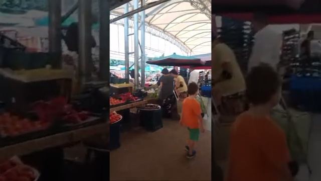 Турецкий Базар-пришли впервые всем семейный составом! смотреть онлайн