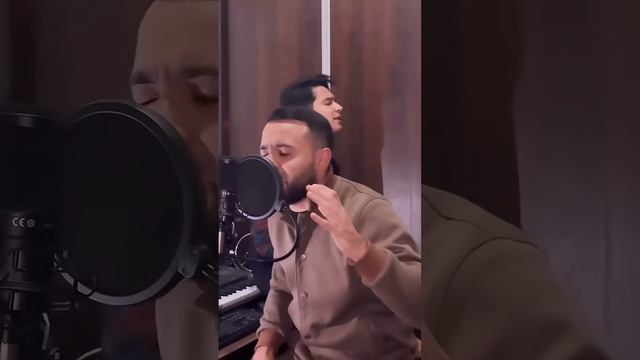 Laju & Asadbek Hamdamov - Bunday qizlar Onamni xizmatini qilmaydi #asadbek #laju #shortsvideo смотреть онлайн