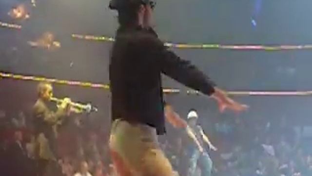 Salut Joe et Sylvain en Village Pipole смотреть онлайн