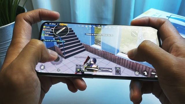 PUBG GAMING TEST REALME X : Kakaknya Realme 6 Pro смотреть онлайн