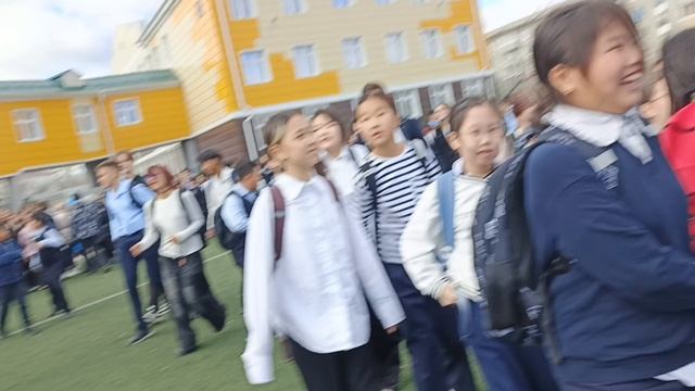 ПОЖАРНАЯ ТРЕВОГА В ШКОЛЕ!!!!! СЛУЧИЛСЯ ПОЖАР?!?!?! смотреть онлайн