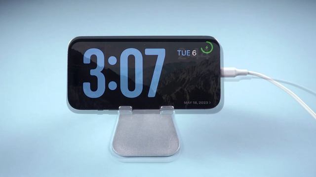 Cómo activar el modo StandBy de iOS 17 смотреть онлайн