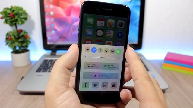 BEST iOS 10 - 10.2 Jailbreak Tweaks - Week 4 April 2017 смотреть онлайн