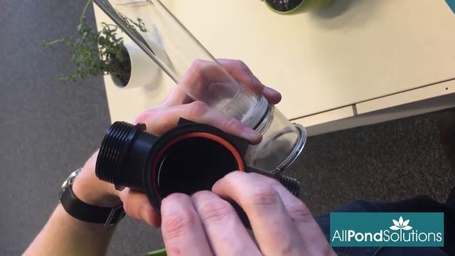 Fitting and Replacing CUV O Rings - All Pond Solutions Guide смотреть онлайн