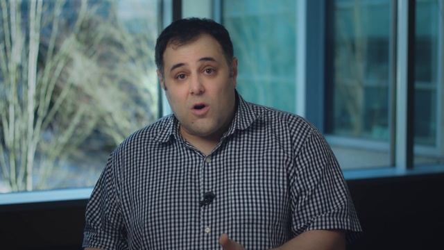 What is Microsoft doing to engage with the open source community? | One Dev Question смотреть онлайн