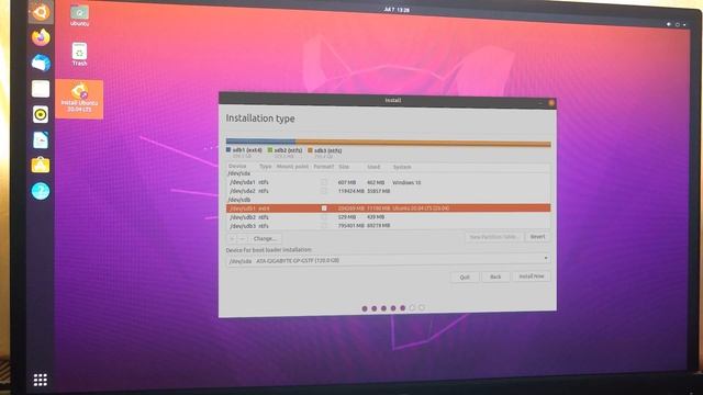 Kako Skinuti & Instalirati UBUNTU 20.04 ??? смотреть онлайн