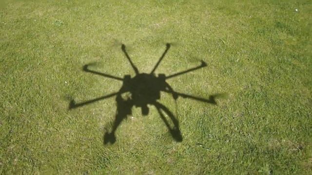 Octocopter with brushless gimbal stability test смотреть онлайн