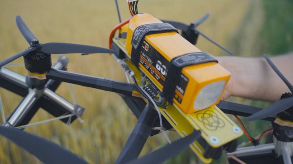 Дрон Сеткомет выстреливает четырьмя сетками за один вылет!