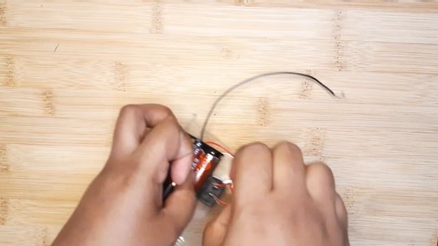 DIY Torch | How to make Torch at home | How to make flashlight using plastic bottle #diyflashlight смотреть онлайн