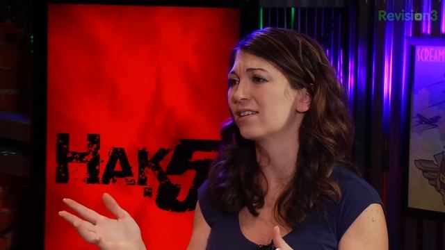 Cheap Kali Linux Raspberry Pi Laptop, Hak5 1505.1 смотреть онлайн