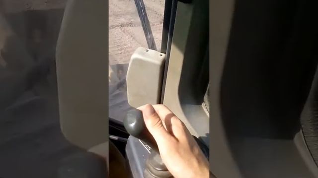 Первый день на бульдозере смотреть онлайн
